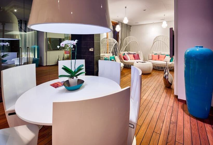 אתר נופש Iniala Beach House