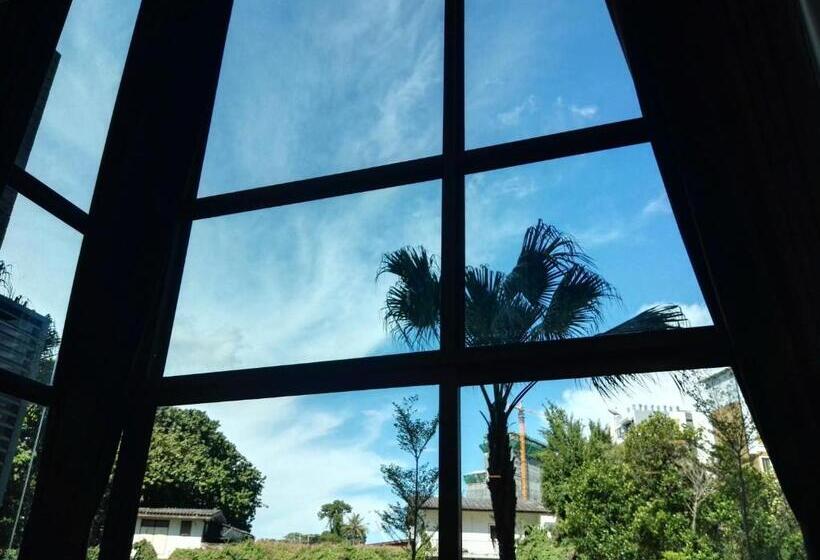 Sonrisa Srirachaที่พักติดทะเล