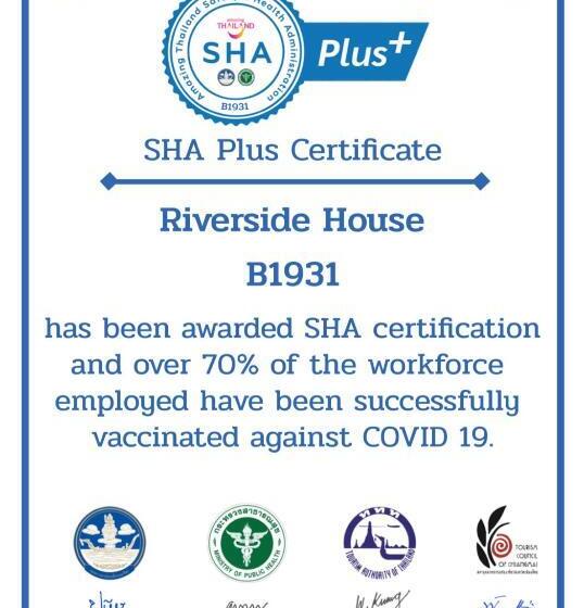 تختخواب و صبحانه Riverside House