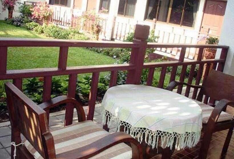 تختخواب و صبحانه Riverside House