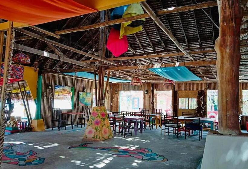 리조트 Chaba Bungalows