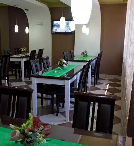 Garni Hotel Tri O