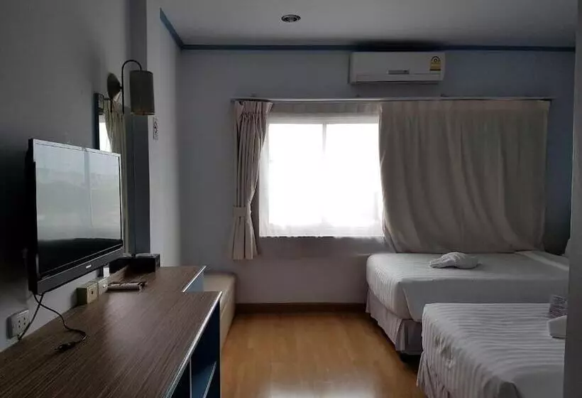هتل Cactus Resort &