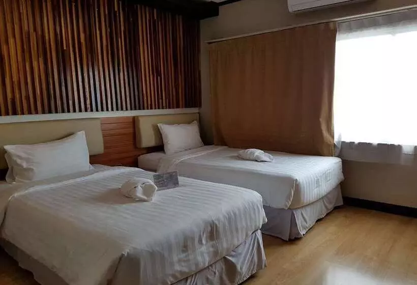 هتل Cactus Resort &