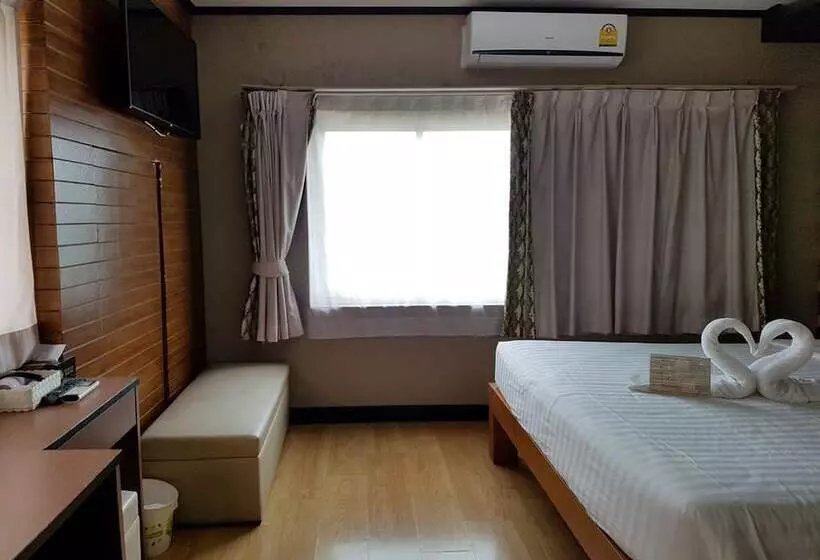 هتل Cactus Resort &