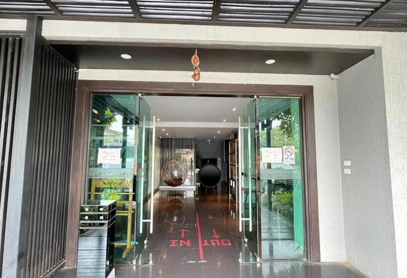 בית מלון כפרי Huernnana Jomsawan