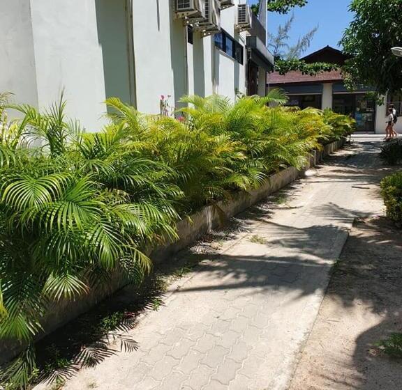 Hotel Island Spa Resort