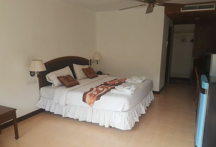 Kata Interhouse Resort By Haii Collection