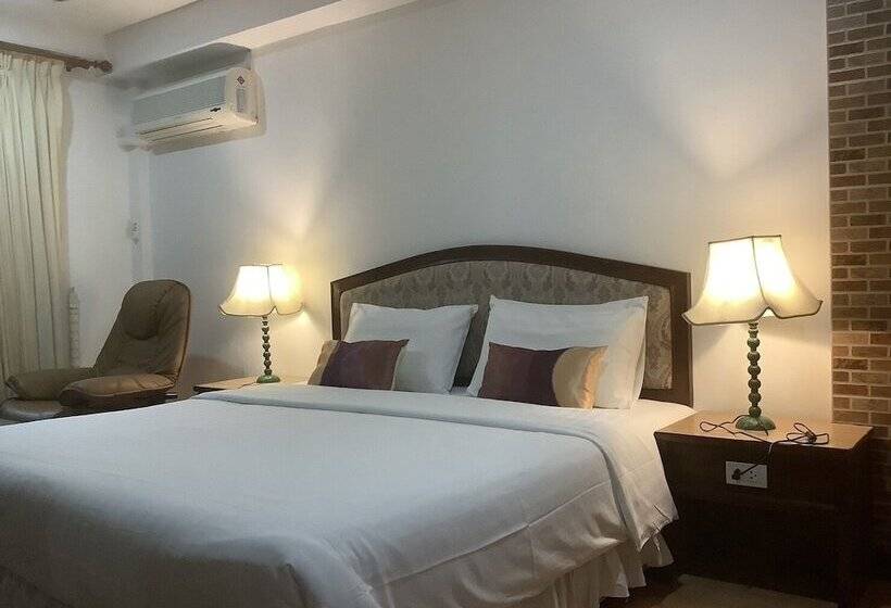 Kata Interhouse Resort By Haii Collection