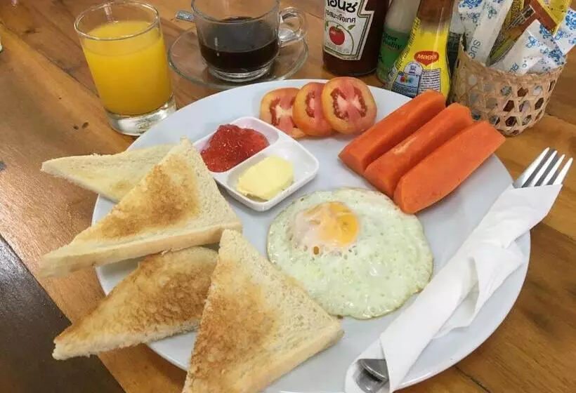 ユースホステル Wandee Bed & Breakfast