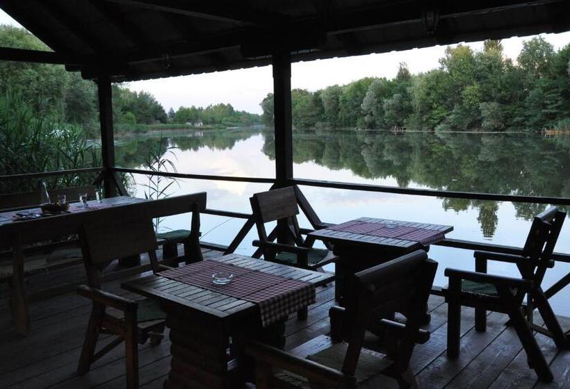 استراحتگاه Chalets & Rooms čarda šebešfok