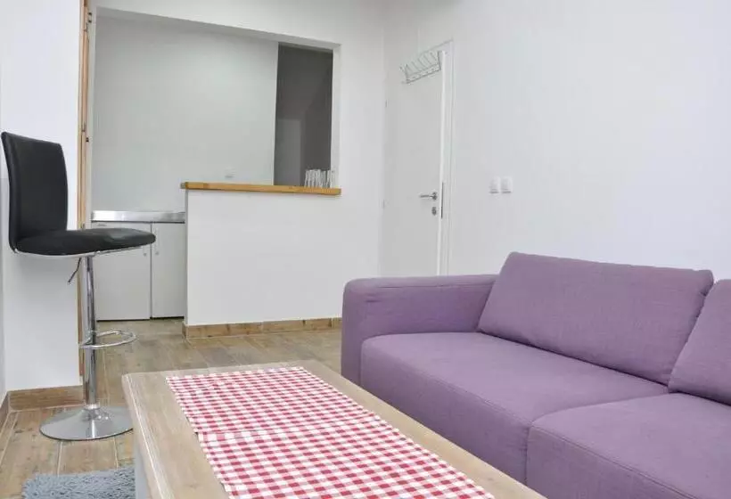 استراحتگاه Chalets & Rooms čarda šebešfok