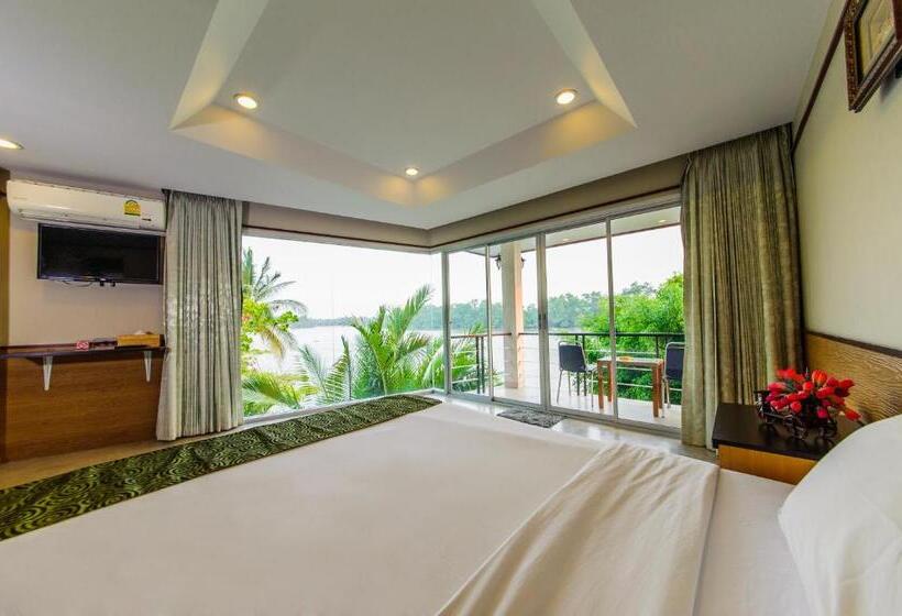 منتجع Nopparat Garden