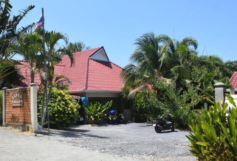 منتجع Sanuk Bungalows