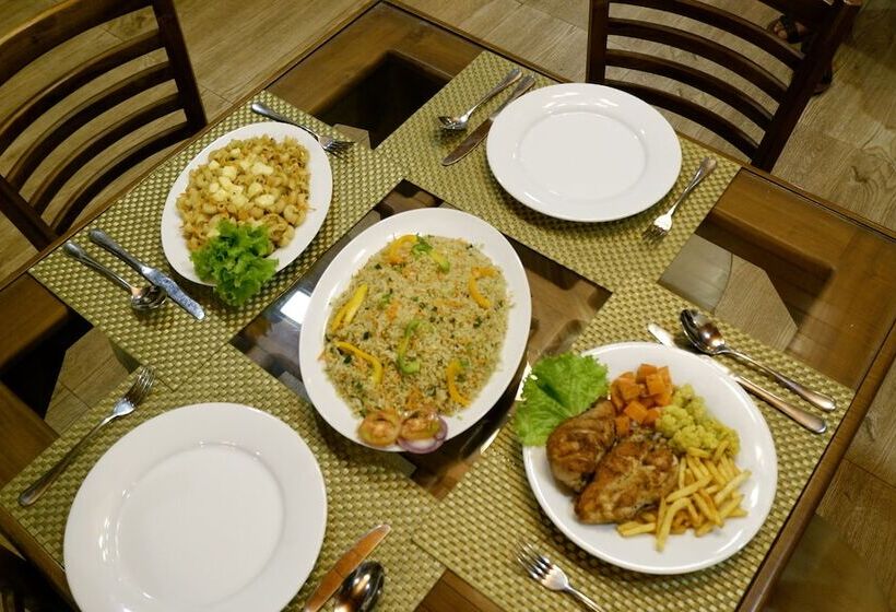 호텔 Riverside Inn