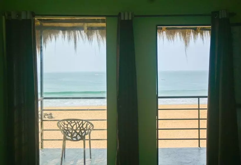 Hotelli A3 Beach Resort