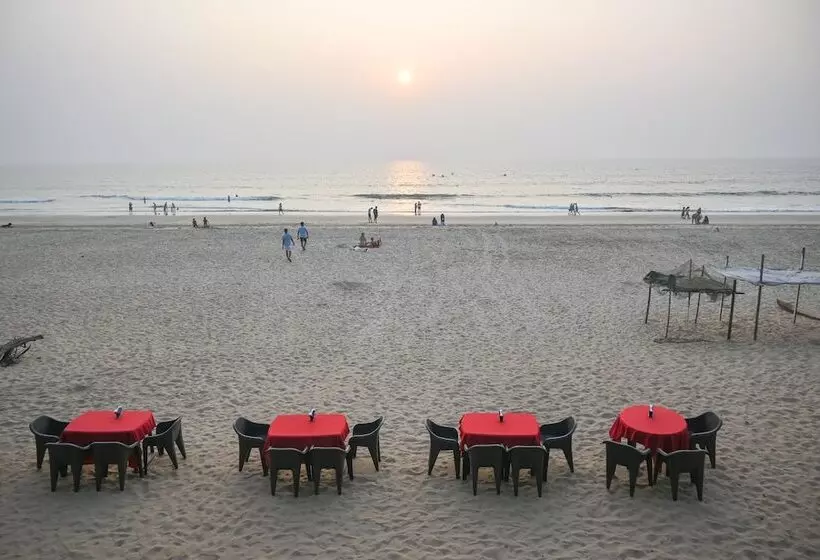 Hotelli A3 Beach Resort