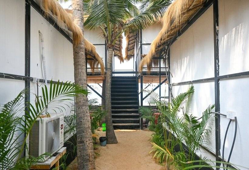 Hotel A3 Beach Resort