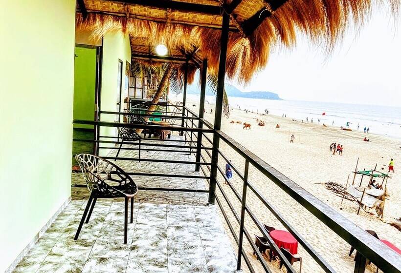 Hotel A3 Beach Resort