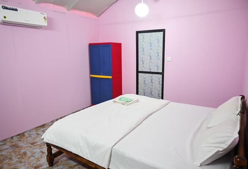 Hotel A3 Beach Resort