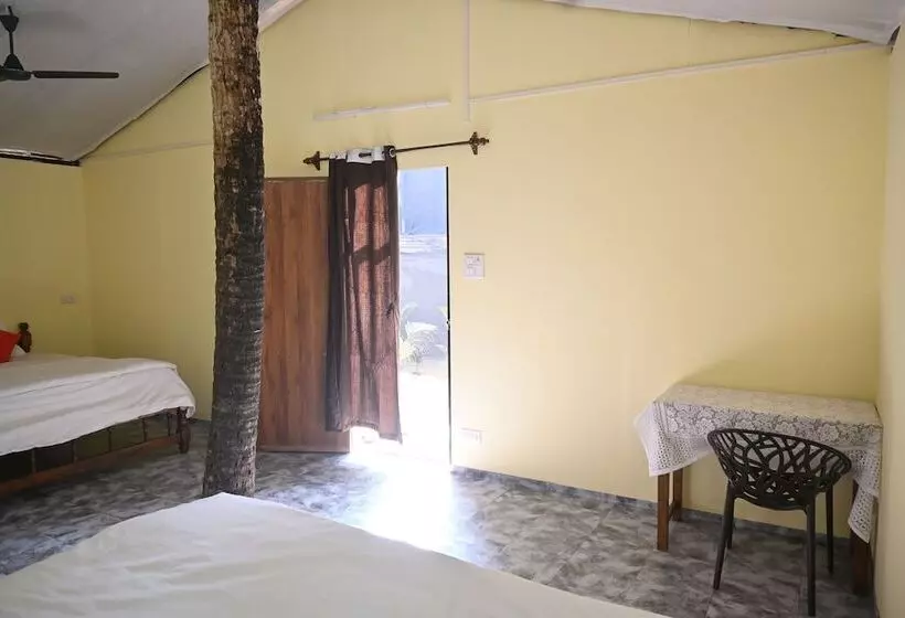 Hotelli A3 Beach Resort