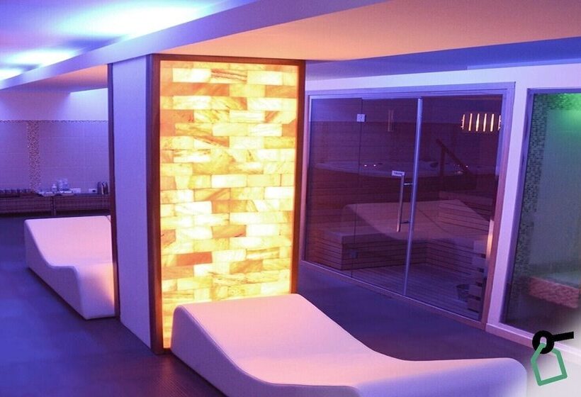 فندق Hotiday Village Letojanni Taormina