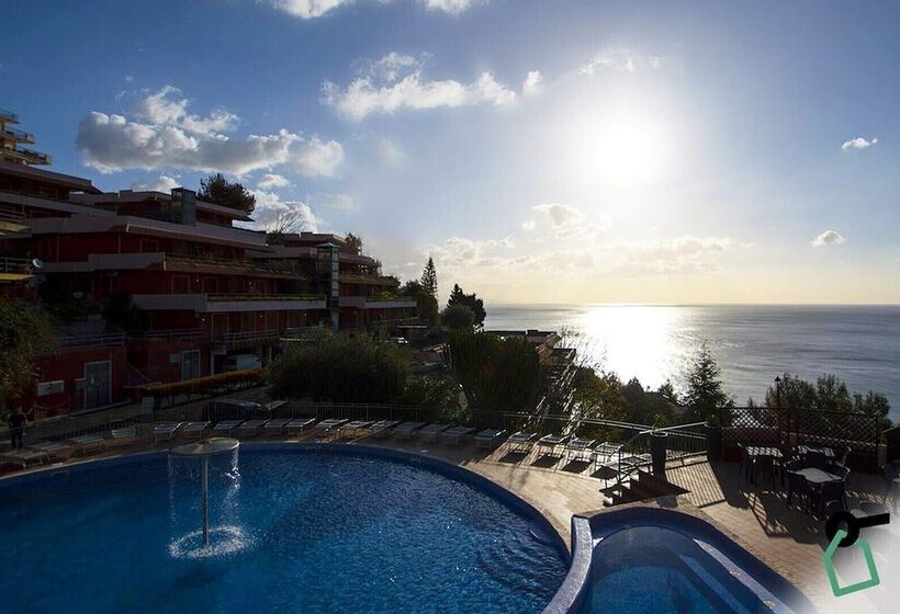 فندق Hotiday Village Letojanni Taormina