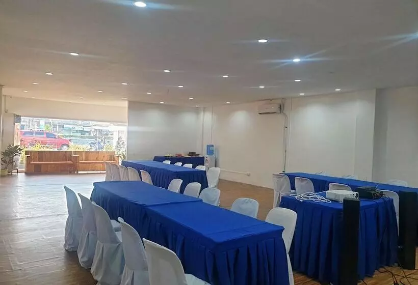 Sempre Premier Inn Mactan Airport