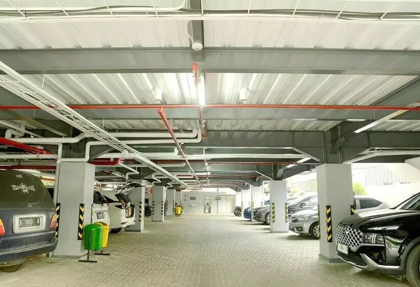 Front One Hotel Pasir Koja Bandung
