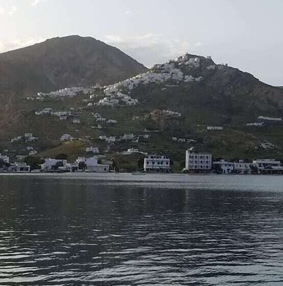 ホテル Chill & Co. Serifos