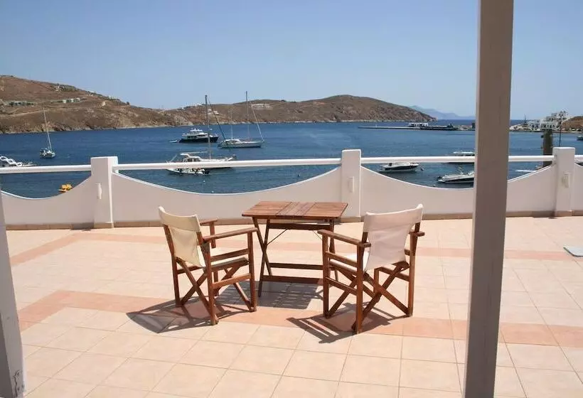 Hotelli Chill & Co. Serifos
