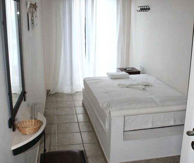 ホテル Chill & Co. Serifos