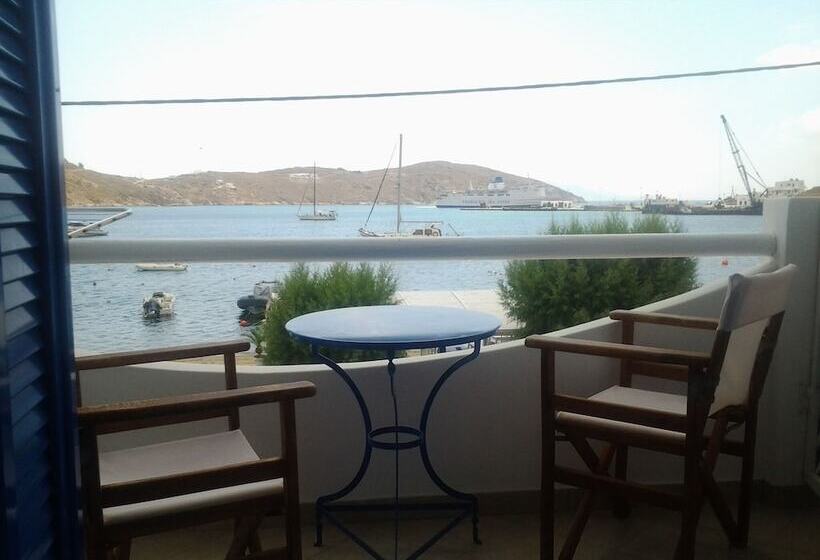 ホテル Chill & Co. Serifos