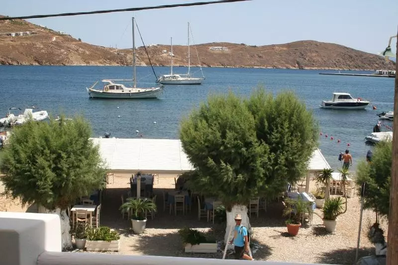 Hotelli Chill & Co. Serifos