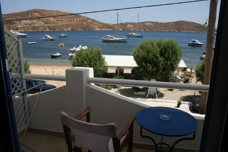 Hotelli Chill & Co. Serifos