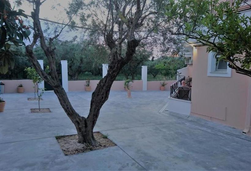 호텔 Chryssa Studios