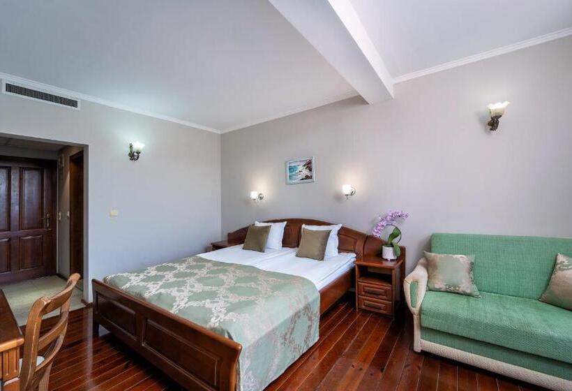 בית מלון כפרי Izvora