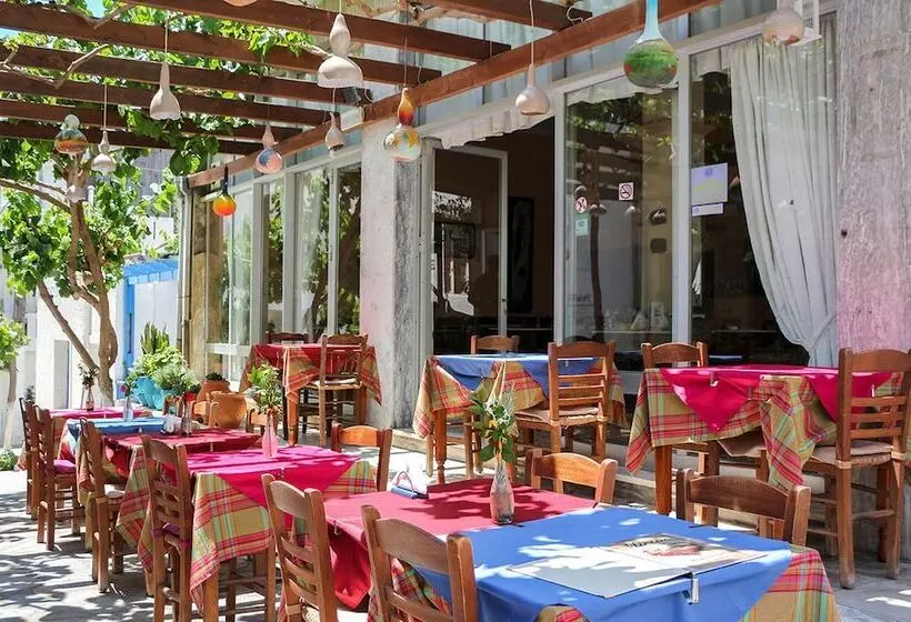 Hôtel Mirtos