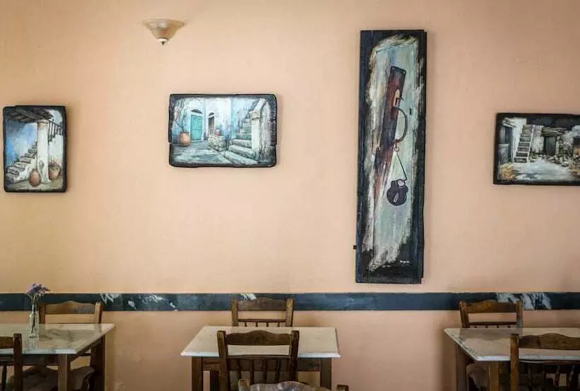 Hôtel Mirtos