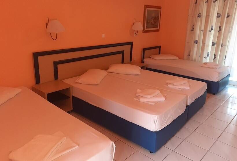 Hotel Polychrono Beach