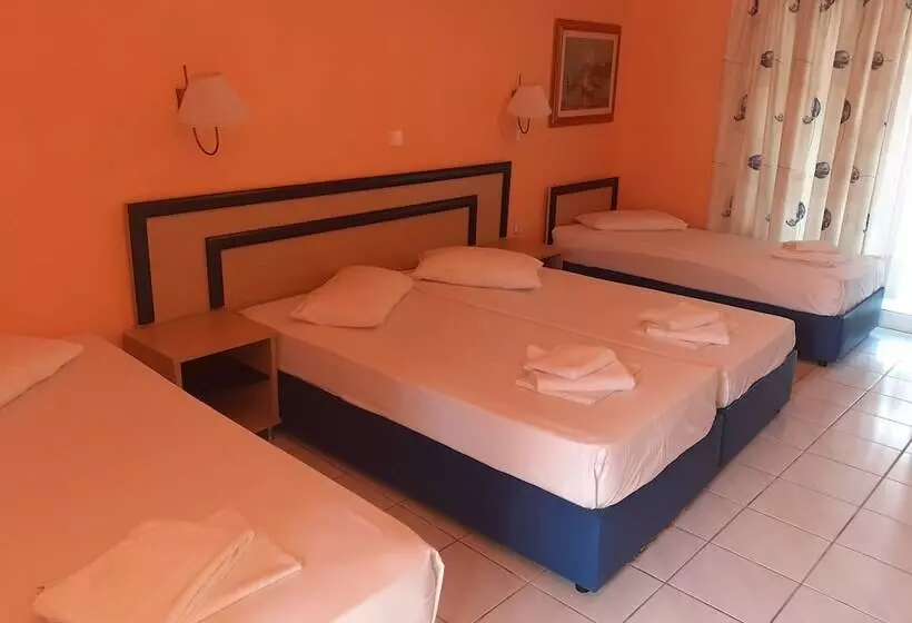 Hotel Polychrono Beach
