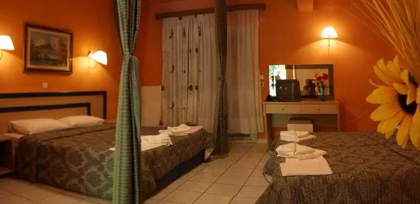 Hotel Polychrono Beach