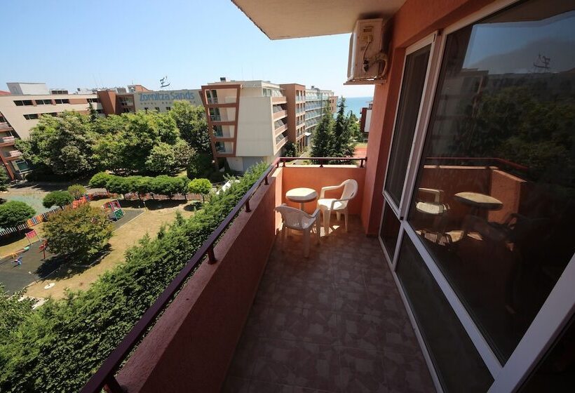 בית מלון כפרי Menada Privilege Fort Beach