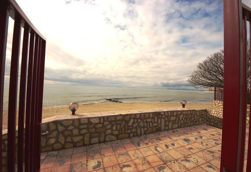 בית מלון כפרי Menada Privilege Fort Beach