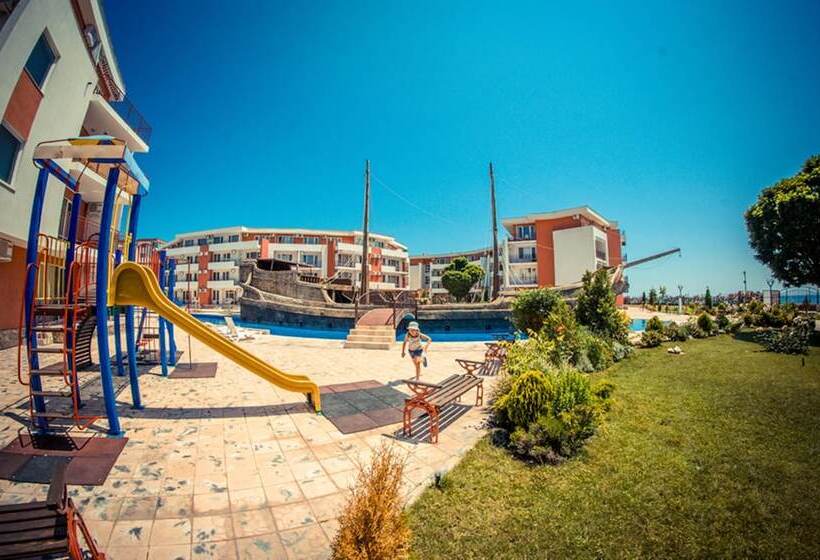 בית מלון כפרי Menada Privilege Fort Beach