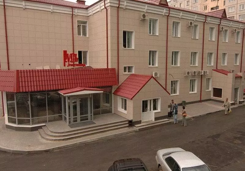 ホテル Rus