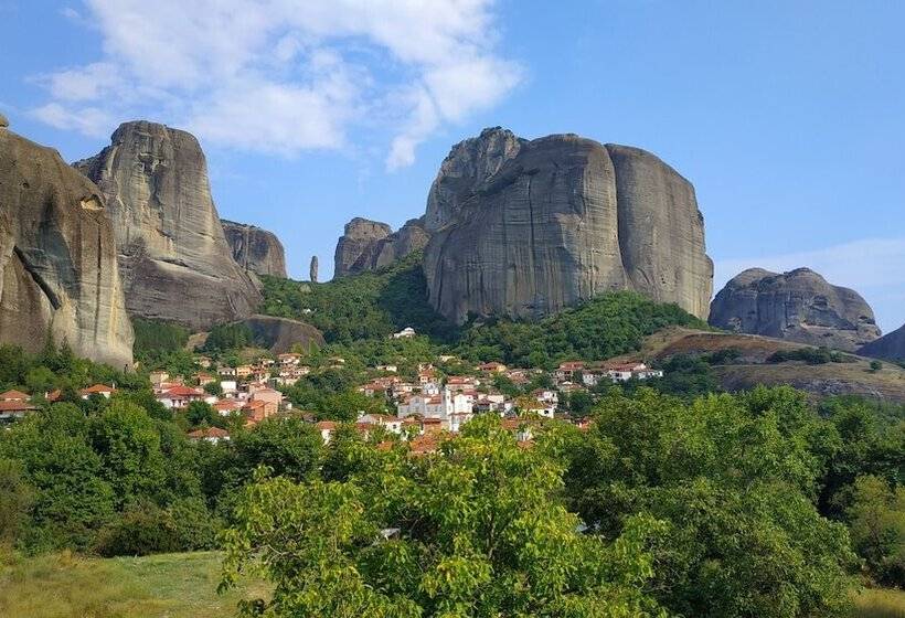 בית מלון כפרי Spartacus House