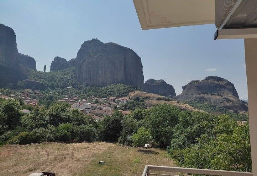 בית מלון כפרי Spartacus House