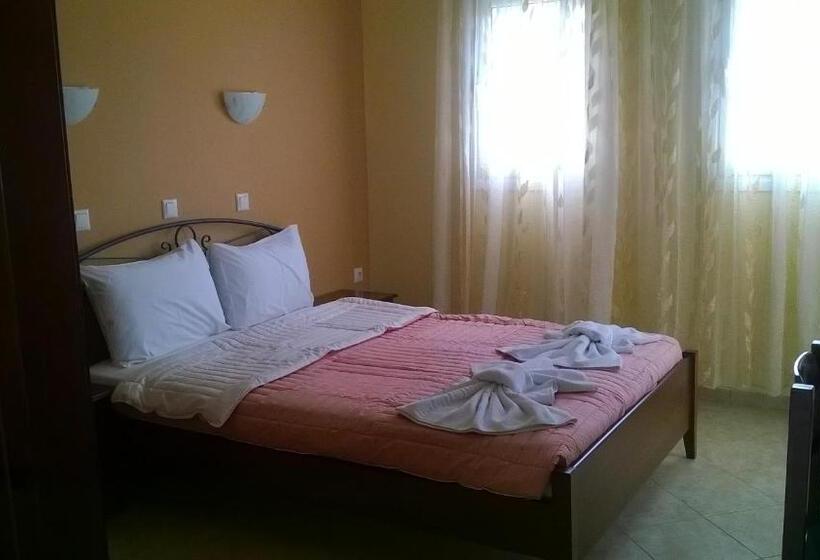 בית מלון כפרי Spiros