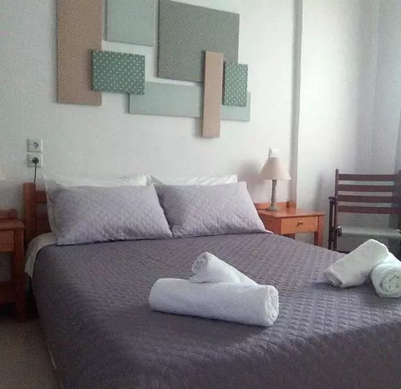 Ostria Rooms